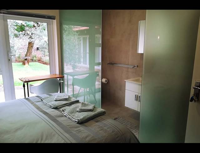 3 bed property to rent in LINDEN